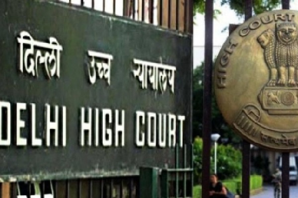 Delhi HC restrains illegal websites from streaming IPL events