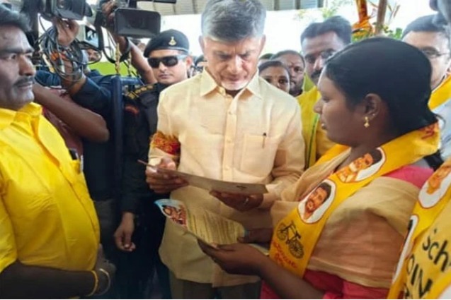 Chandrababu's Door-to-Door Campaign in Kuppam; TDP Leader Condemns Attack on Priest