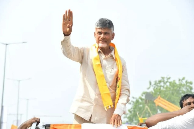 Chandrababu Naidu targets Jagan in Nandyal rally, alleges corruption and misgovernance