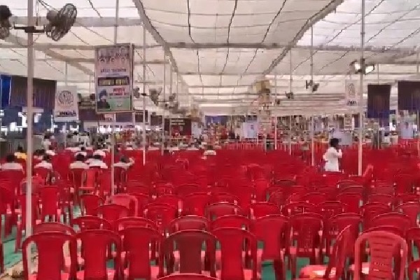 Empty chairs, forced attendance allegations cast shadow on INDIA bloc's Delhi rally