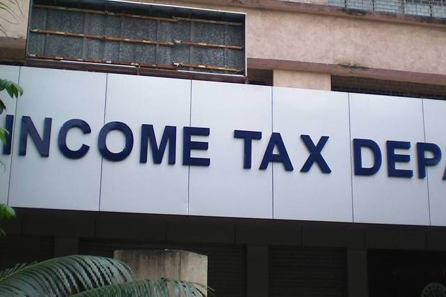 Income Tax Dept throws open e-portal for filing ITRs