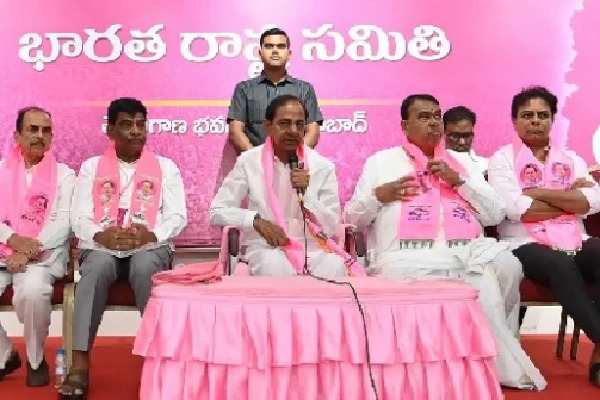 KCR Condemns Kavitha's Arrest, Alleges Political Conspiracy