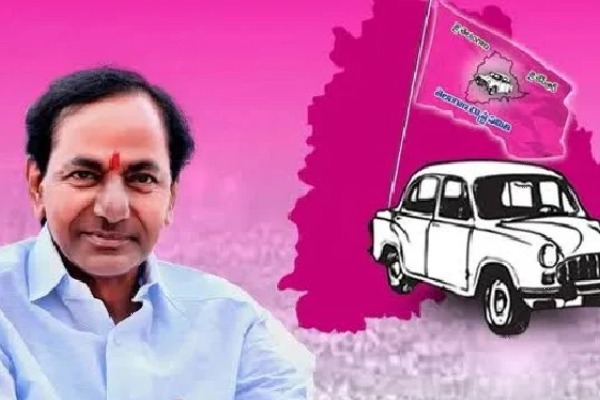 Ex-CM KCR Points Out Frequent Power Outages in Telangana