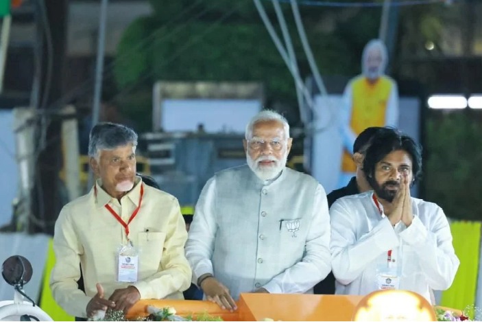 Chandrababu and Pawan Kalyan Thank Modi for Vijayawada Roadshow Success