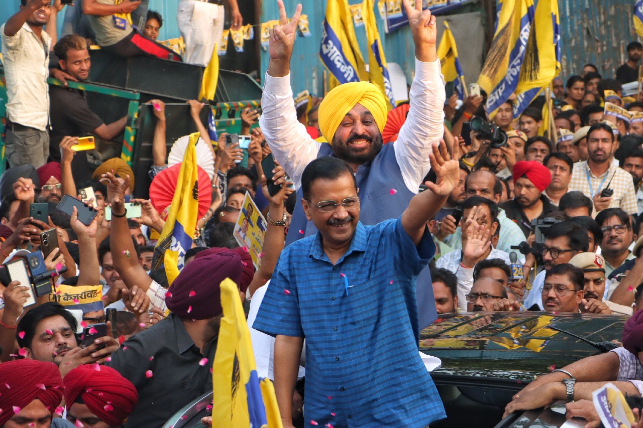 Kejriwal holds roadshow a day after walking out of jail; BJP sharpens attack on Delhi CM