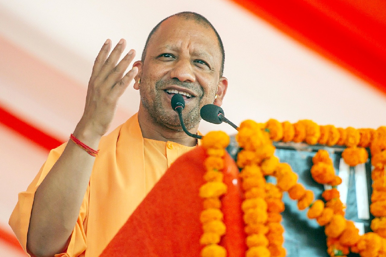 Modi wave has now become a tsunami: Yogi Adityanath