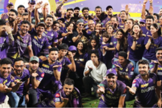 SRK hails his KKR warriors: 'Boys you are all made of Star stuff'