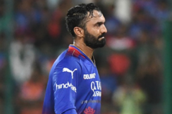 Dinesh Karthik posts emotional letter confirming retirement from cricket