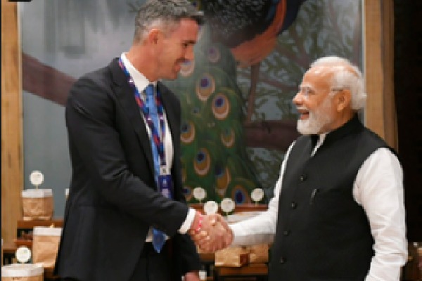 Kevin Pietersen congratulates PM Modi with post in Hindi for bagging third term