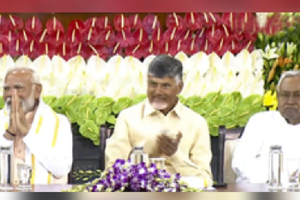 PM Modi to attend Chandrababu Naidu's swearing-in as Andhra CM