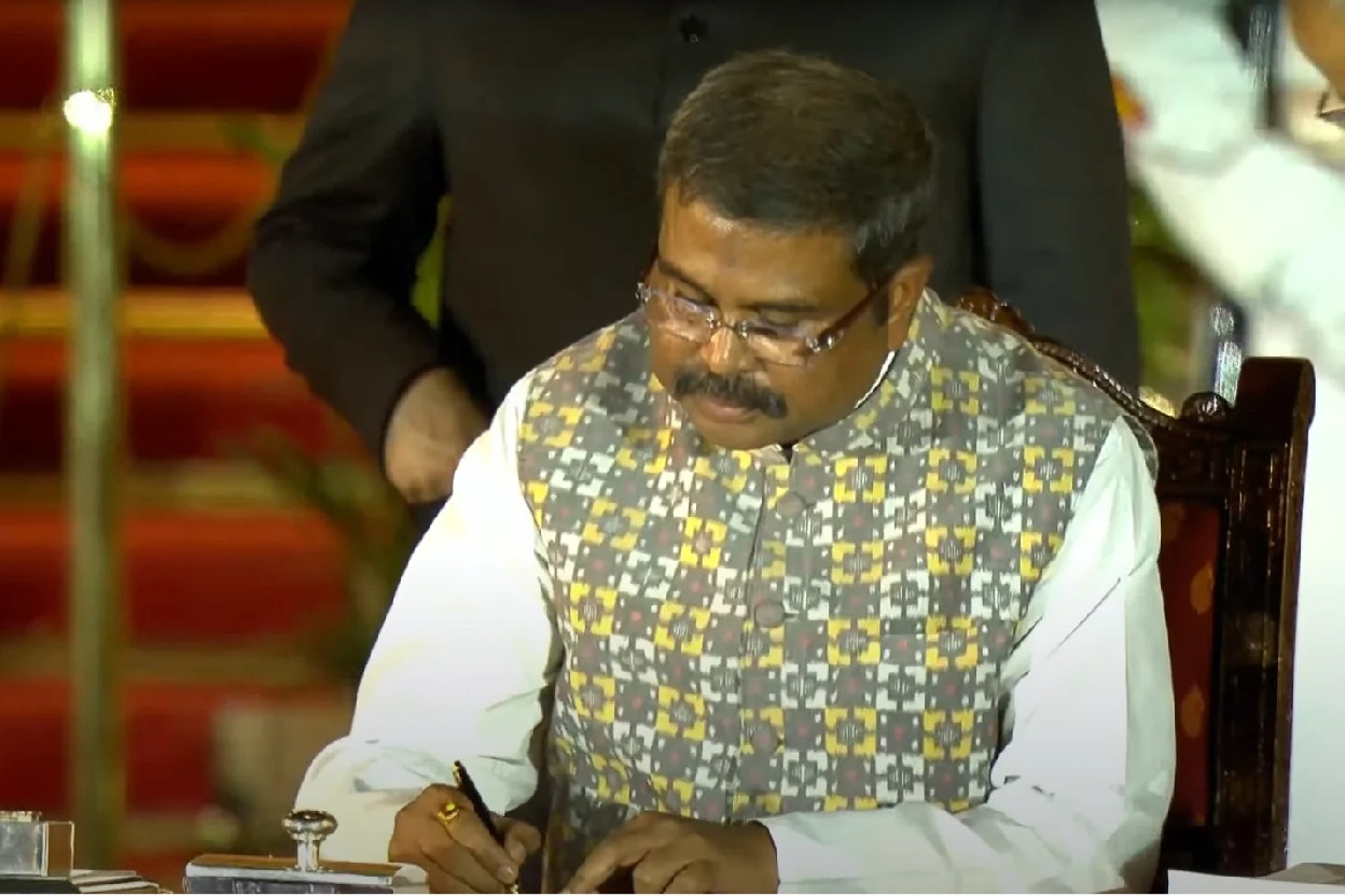 Sambalpur MP Dharmendra Pradhan retains Education Ministry