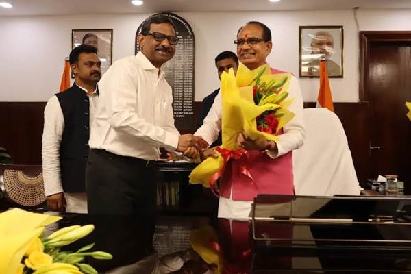 Shivraj Chouhan takes charge as Union Agriculture Minister, vows to work for farmers' welfare