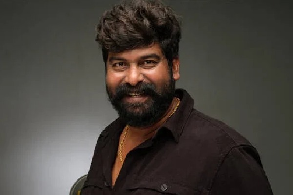 Malayalam actor Joju George injured during helicopter shot, out of action for 3 weeks