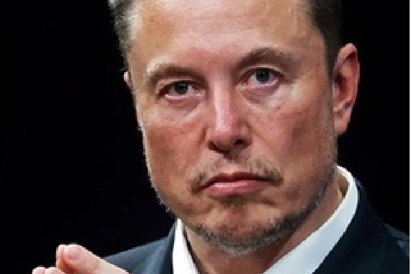 Can't wait for OpenAI to have access to my phone: Musk