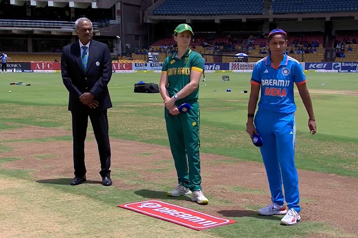 3rd ODI: Priya, Shreyanka come in as SA opt to bat first against India