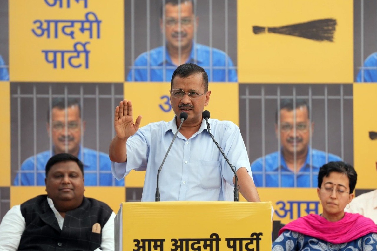 CM Kejriwal knocks SC's door against interim stay on bail in excise policy case