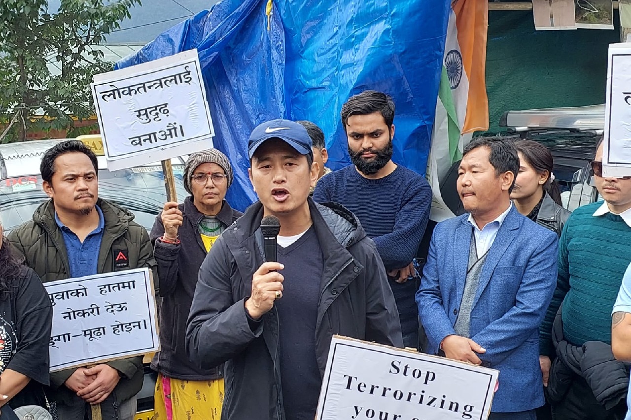 Former football captain Bhaichung Bhutia quits electoral politics