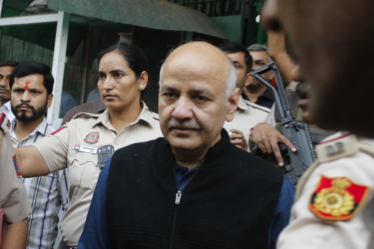 SC judge recuses himself from hearing Sisodia’s bail pleas