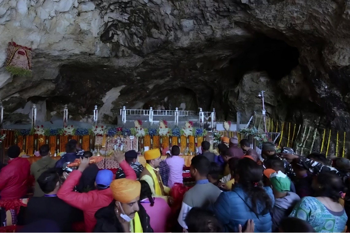 Amarnath Yatra: Over 2.66 lakh devotees have 'darshan'