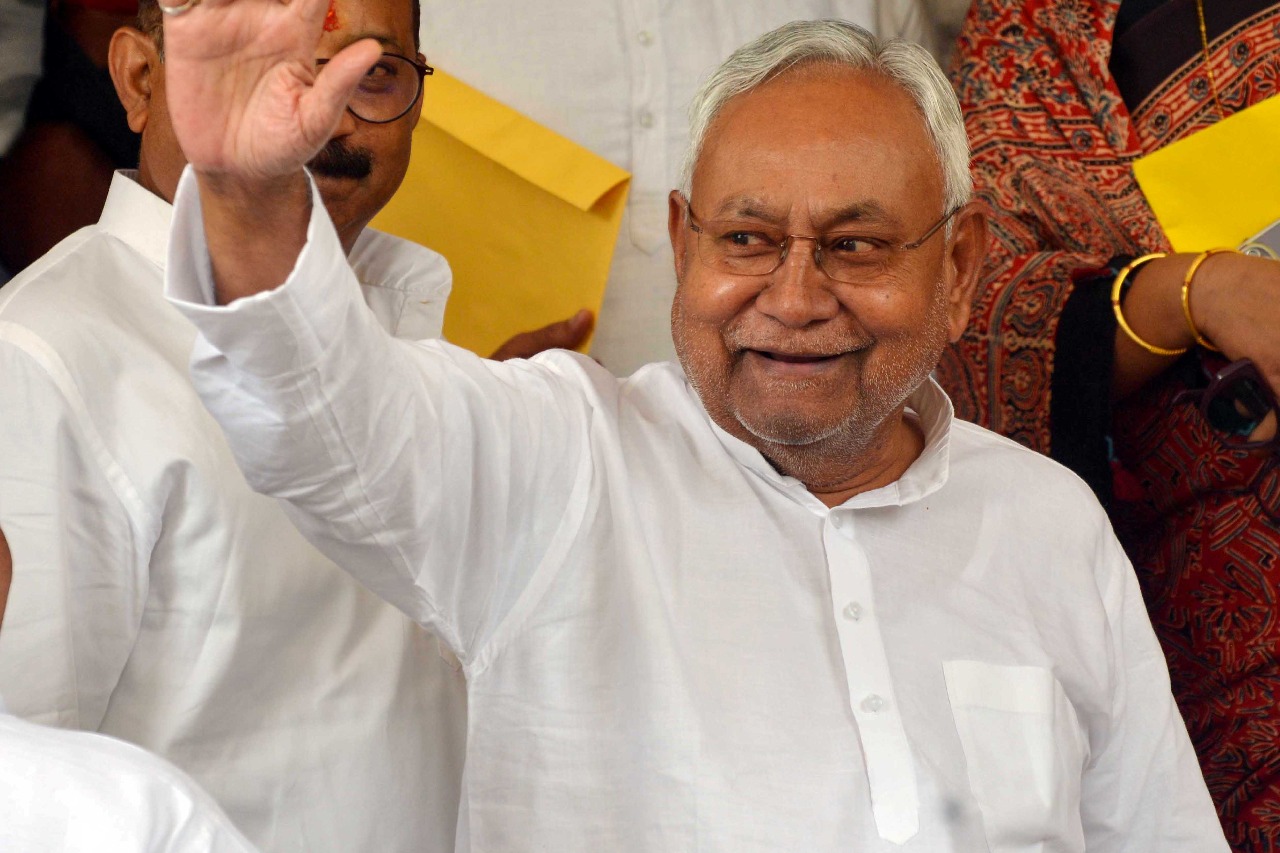 Nitish Kumar welcomes special package for Bihar