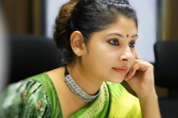 Telangana: Smitha Sabharwal ready to accept challenge of differently-abled IAS mentor