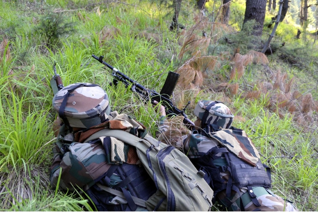 J&K: 3 soldiers injured in Kupwara encounter