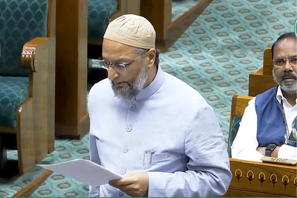 Owaisi expresses displeasure over treatment meted out to Muslims