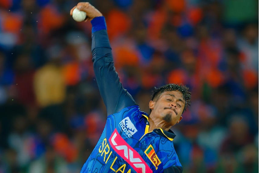 2nd ODI: Vandersay’s six-fer helps Sri Lanka to 32-run win over India; go 1-0 up in series