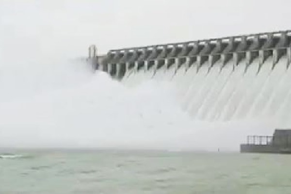 Telangana: 22 crest gates of Nagarjuna Sagar opened to release floodwater