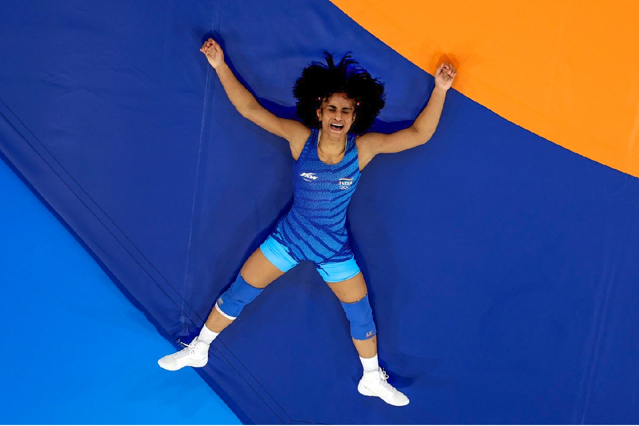 Vinesh Phogat announces retirement after Olympics disqualification