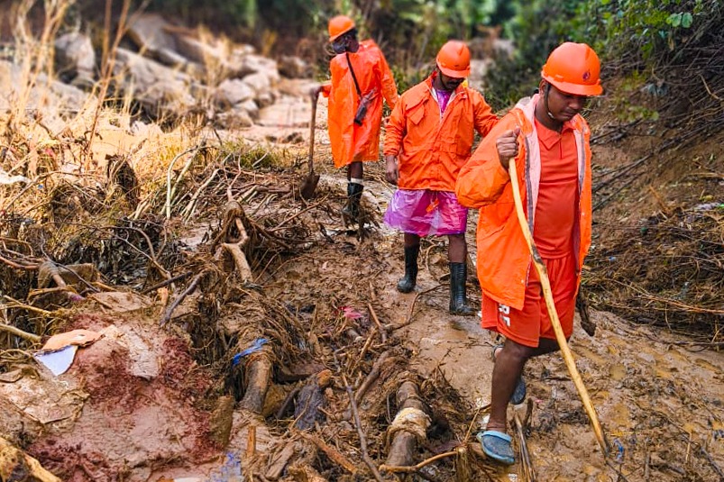 Wayanad disaster toll at 413, search for missing 152 continues