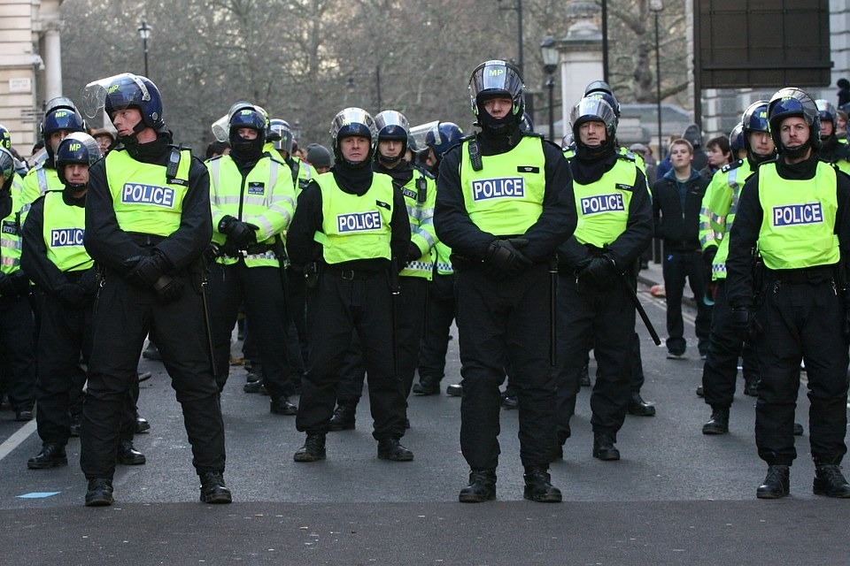 UK Police arrest 1,000 people following riots