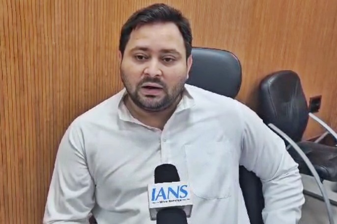 Unlike Lalu Prasad’s tenure, Railways deteriorated under NDA: Tejashwi