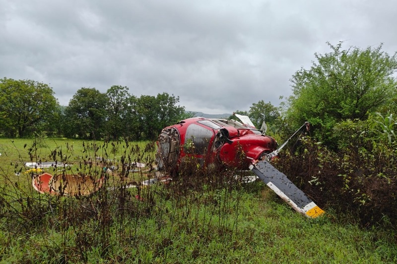 4 hurt in Mumbai-Hyderabad chopper crash near Pune; emergency landing failure suspected 