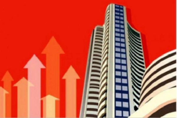 Sensex closes 611 points up, Nifty above 25000