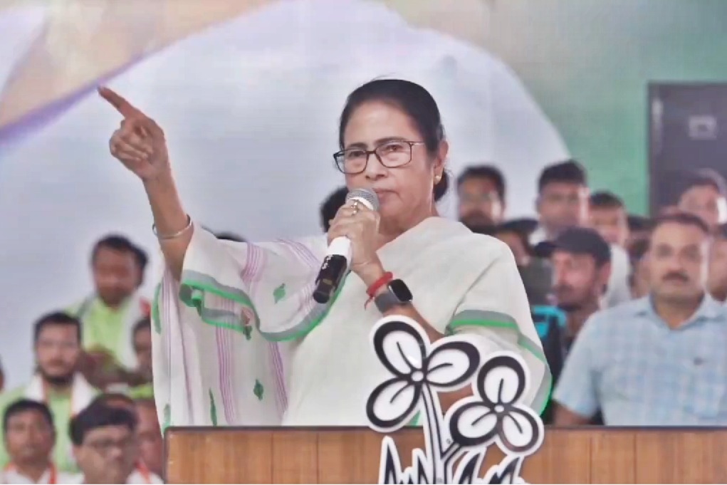 Will pass Bill to ensure capital punishment for rapists: Mamata Banerjee