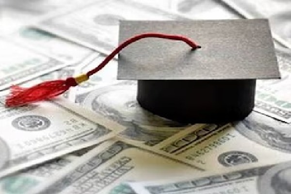 Price of US higher education hits new high