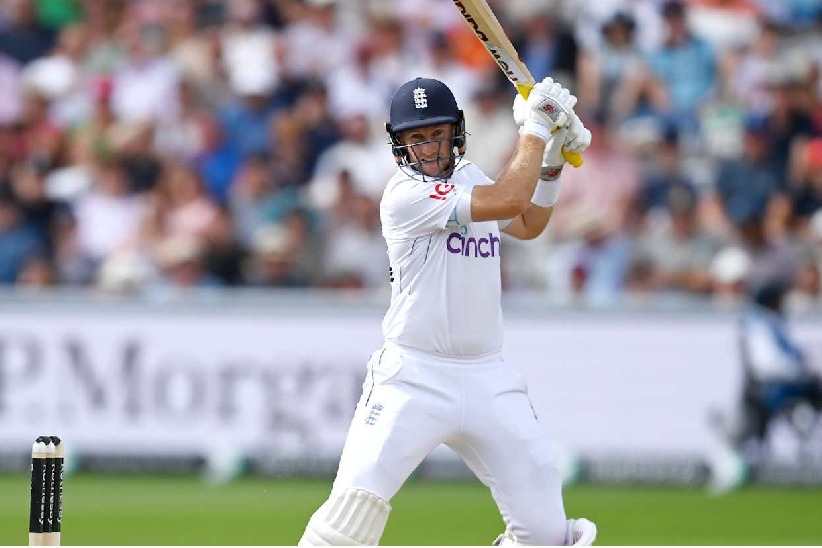 Vaughan hails Root as England's 'greatest batter'