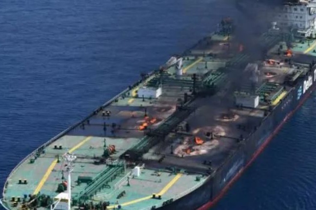 Yemeni govt warns of disastrous consequences as Houthis target oil tankers in Red Sea