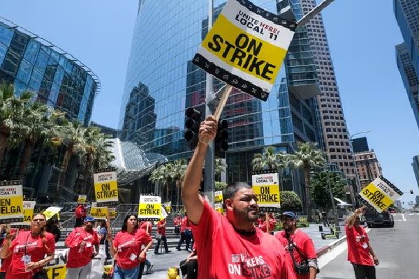 Labor union warns 'dispute ongoing' as over 9,500 US hotel workers end strike