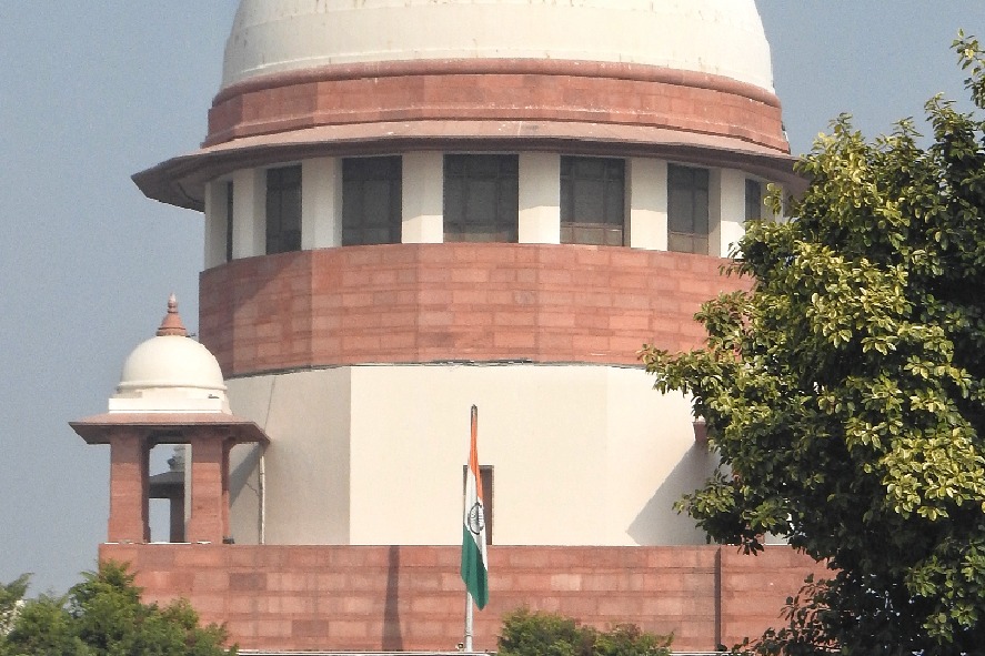 SC quashes Bombay HC order penalising SEBI, BSE, NSE in 'account freezing' case