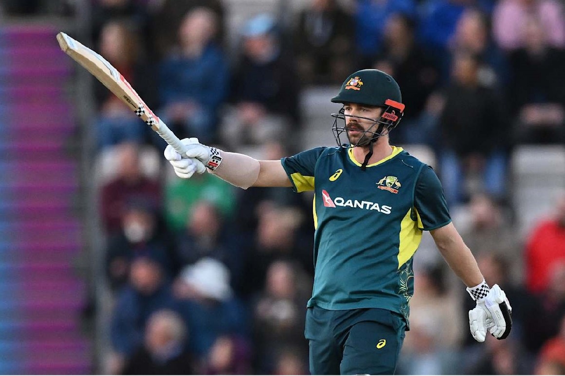 Head smashes 30 runs in an over, powers Aus to win over Eng in 1st T20I