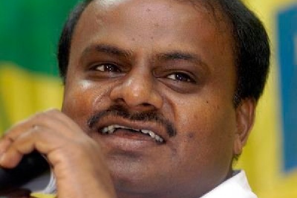 Siddaramaiah created fake documents to grab land allotted to disabled Dalit: Kumaraswamy