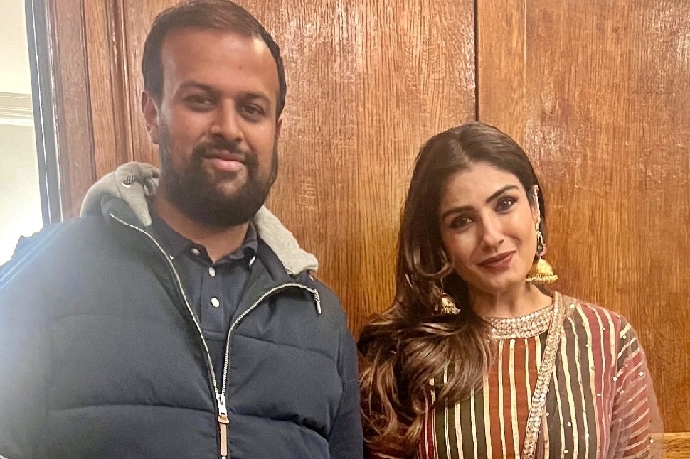 Raveena clicks pictures with fan who scared ‘the living daylights out of’ her