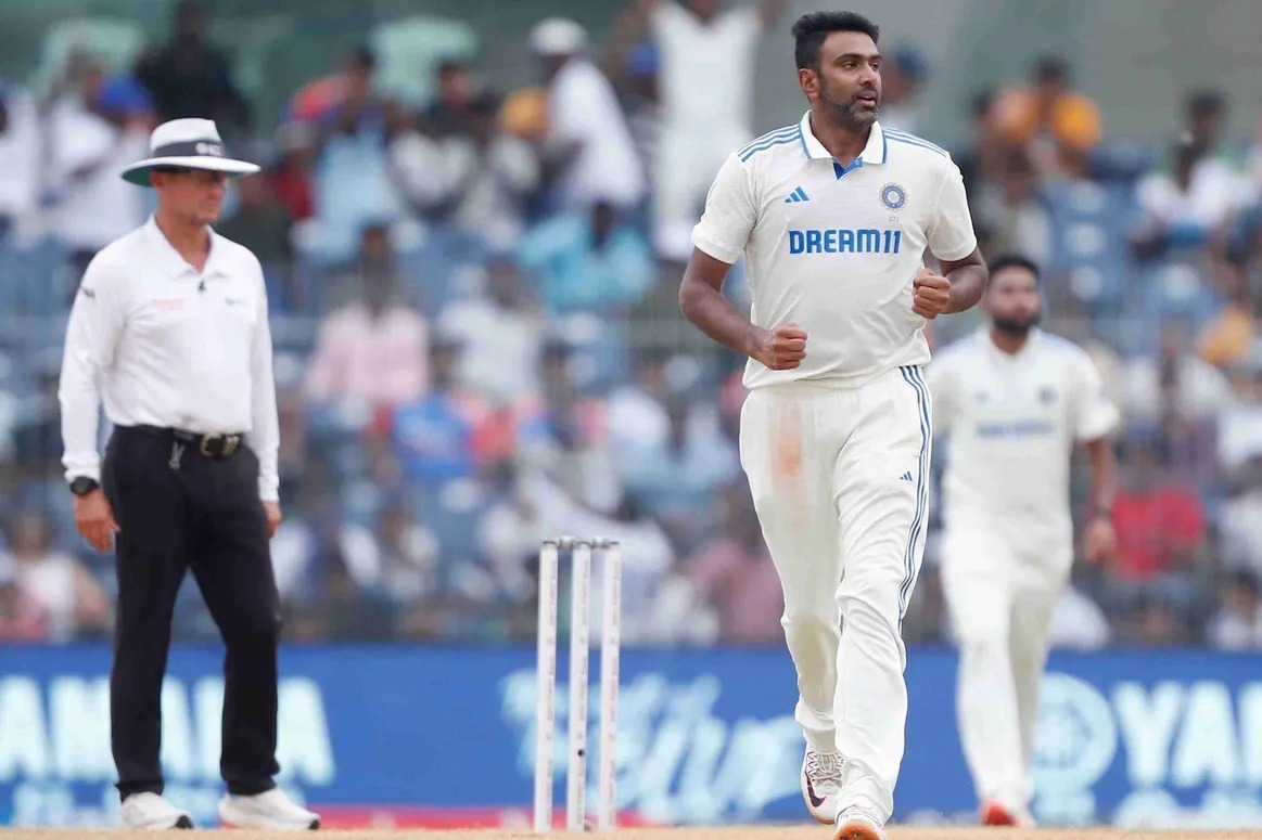 1st Test: Ravichandran Ashwin picks three as India reduce Bangladesh to 158/4