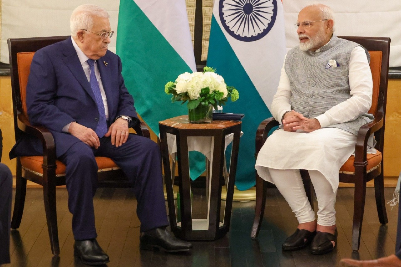 PM Modi meets Palestinian President, expresses deep concern on Gaza crisis