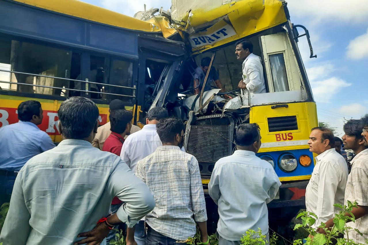 One killed, 20 injured in collision between two college buses in Telangana