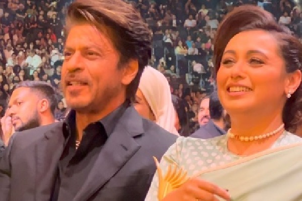 SRK and Rani Mukerji’s Best Actor wins bring back memories of duo’s iconic past