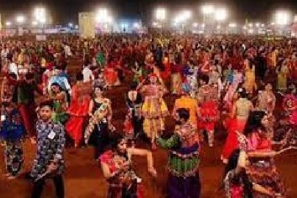 Vadodara Police Commissioner holds security meeting ahead of Navratri