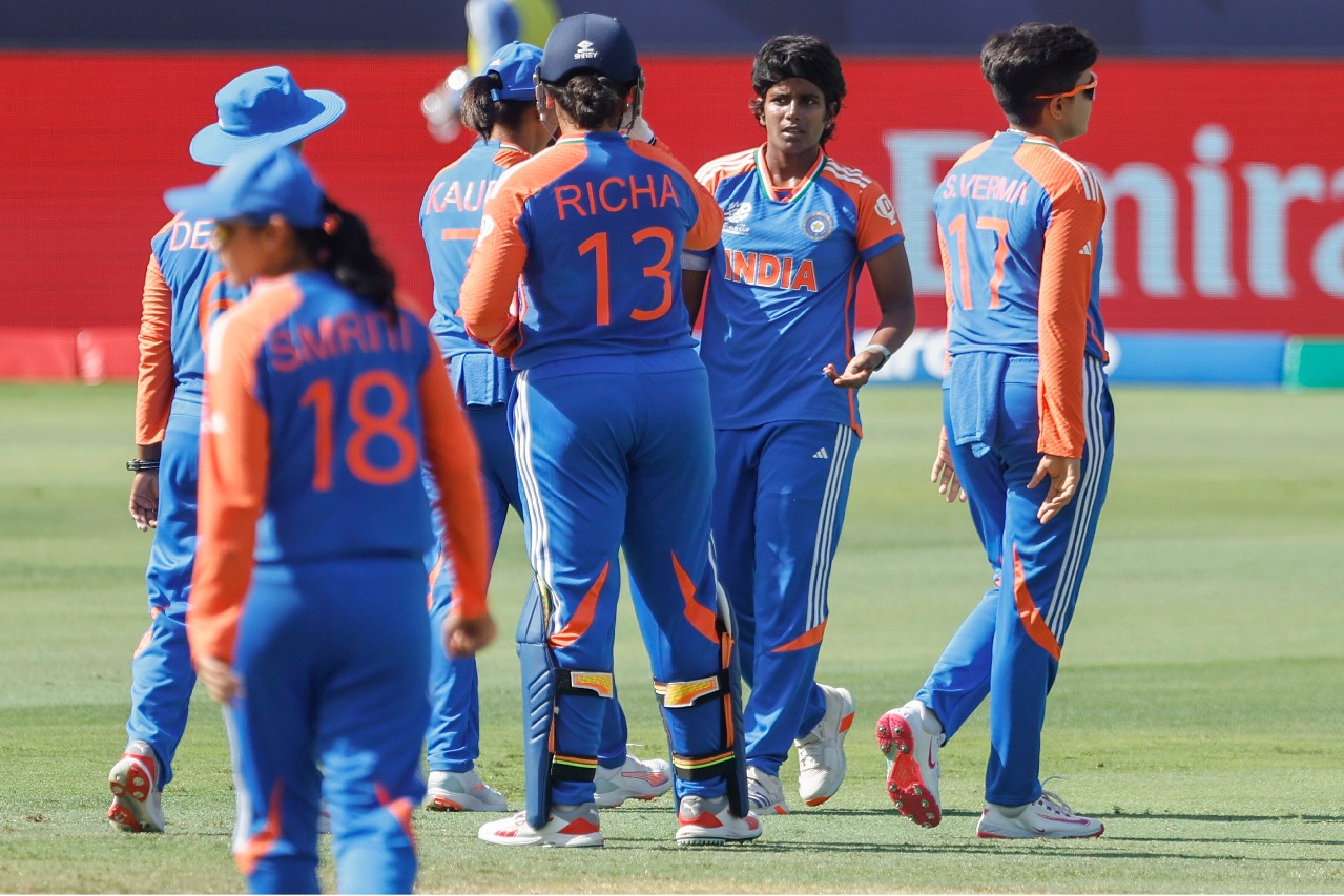 Women’s T20 WC: Arundhati Reddy picks three as India restrict Pakistan to 105/8